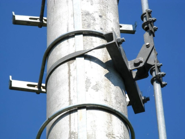 Indoor and outdoor, hand or motor drives