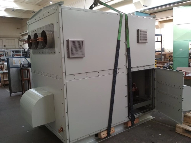 Air insulated LV, MV switchgears, Generator switchgears, Transient cabinets